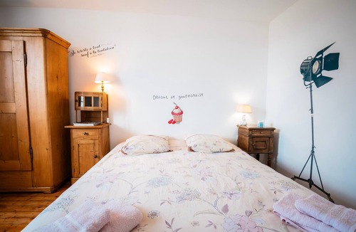 Les Cites Bed & Breakfast | Room with Private Bathroom in Dives/Cabourg