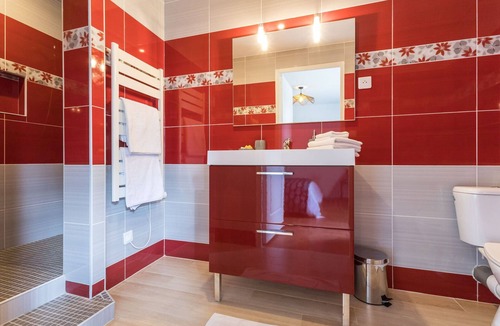 Guerande Bed & Breakfast | Room with private terrace
