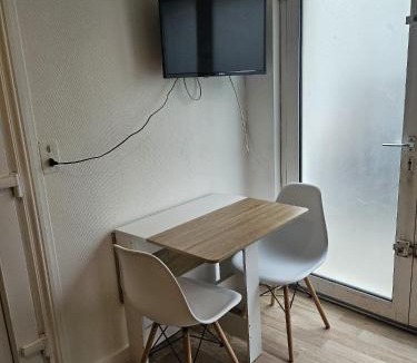 Ruffec Apartment | Ruffec 14 Rdc