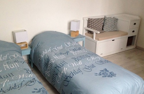 Plerin House | Sea view cottage on the Bay of Saint Brieuc, access GR34, 10 min walk from the beach