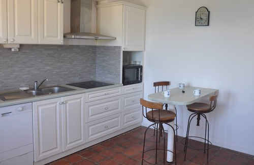 Plerin House | Sea view cottage on the Bay of Saint Brieuc, access GR34, 10 min walk from the beach