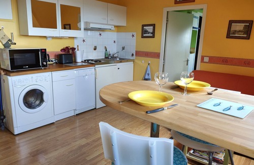 Plerin Apartment | Sea view studio - Beach access on foot + GR34 - Near Saint-Brieuc