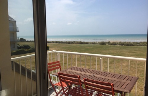 Carolles Apartment | Seafront apartment in Jullouville