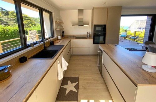 Sables-d'Or-les-Pins Villa | Seaview Villa, Spa and Beach 5min