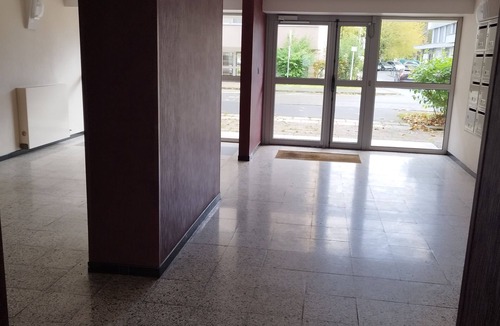 Nogent-sur-Oise Apartment | Shared rooms