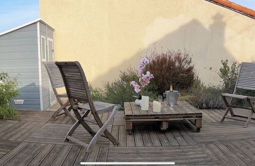 Le Croisic House | Small detached seaside house with large terrace