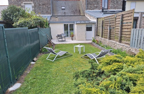 Cancale House | Small house of sinner
