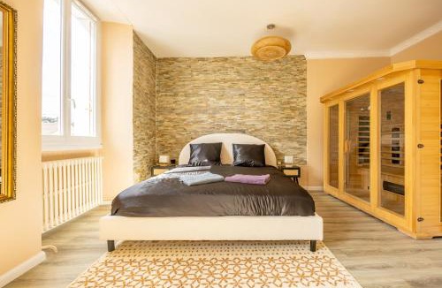 Bouguenais Apartment | Spacieux Haussmannien Standing - Sauna - 7 pers