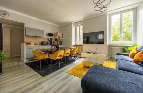 Bouguenais Apartment | Spacieux Haussmannien Standing - Sauna - 7 pers