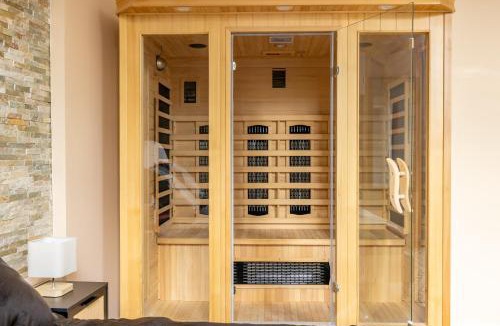 Bouguenais Apartment | Spacieux Haussmannien Standing - Sauna - 7 pers