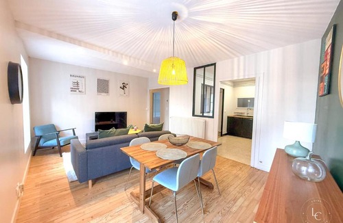 Beaugency Apartment | Spacious 3-Bedroom Apartment in Beaugency