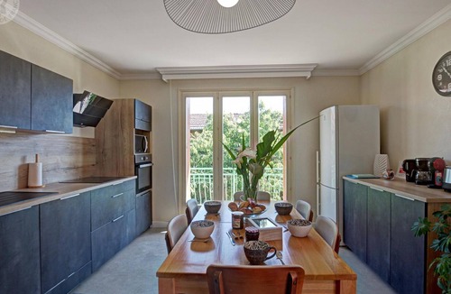 Roanne Cottage | Spacious and comfortable lodging with terrace in Roanne