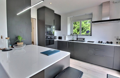 Combrit House | Spacious and quiet house with garden, 2km from the sea