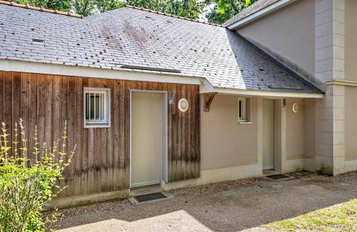 Saumur House | Spacious Duplex Cottage in Saumur