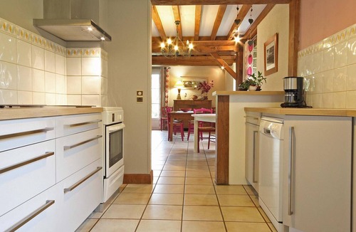 La Sauvagere Cottage | Spacious house, pets allowed - 10 guests