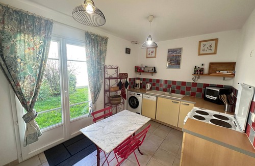 Villers-sur-Mer House | Spacious Villa Near Beach and Town Center with Large Private Garden