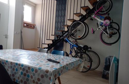 Saint-Pair-sur-Mer House | St Pair-sur-Mer bike house