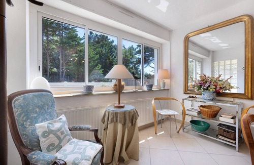 Saint-Hilaire-de-Riez House | Stay for 10 People, Family-Friendly, 200m from the Beach