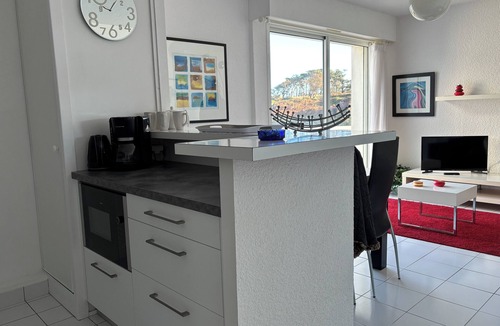 Tregastel Apartment | "STERNES" Trégastel sea beach 40 m from the water Côte Granit Rose