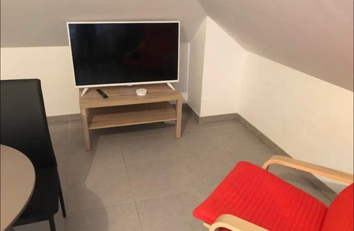Mantes-la-Jolie Apartment | Studio à 300 m de la gare de Mantes-la-Jolie