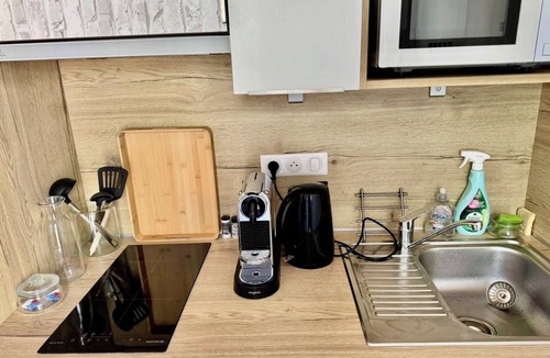Saint-Nazaire Apartment | Studio 3 (T1) - Place to B "L'harmattan