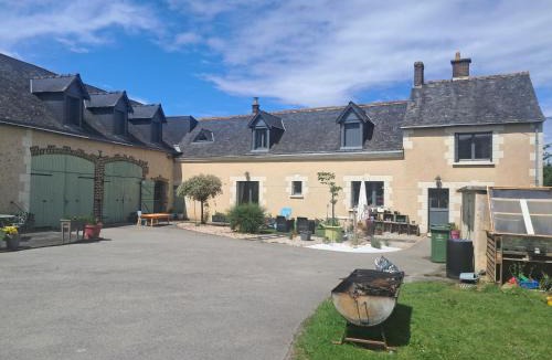 Courdemanche Apartment | Studio 80m2 a la ferme tout confort