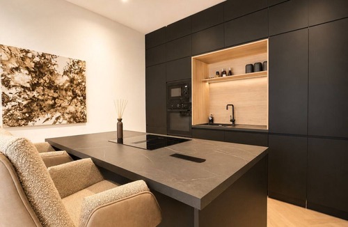 Prefecture Apartment | Studio Alésia - Suite romantique de prestige