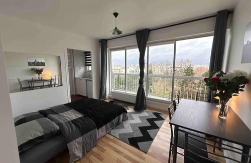 Cœur de Ville Apartment | Studio Avec Balcon