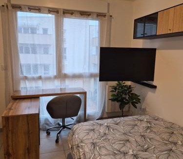 Valence Apartment | Studio avec parking privé - Proche écoles & hôpital - Valence
