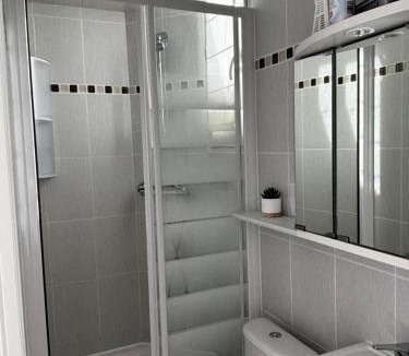 Langrune-sur-Mer Apartment | Studio bord de mer au pied de la plage