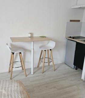 Saint-Brieuc Apartment | Studio chaleureux au centre-ville de Saint-Brieuc