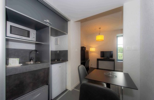Pont-Aven Apartment | Studio climatisé | À 6 mn à pied de l'Aven | Wifi