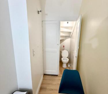 Chatellerault Apartment | Studio Coconia RDC - Proche Centre & Gare - WiFi