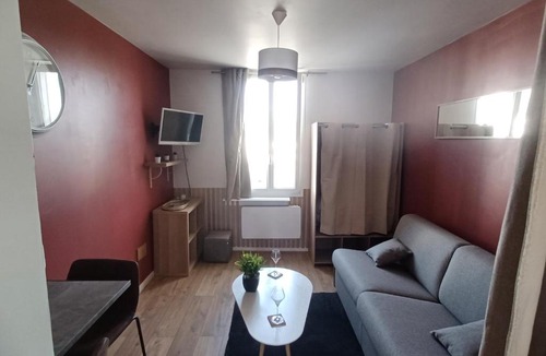 Saint-Brieuc Apartment | Studio cosy 10 min des plages