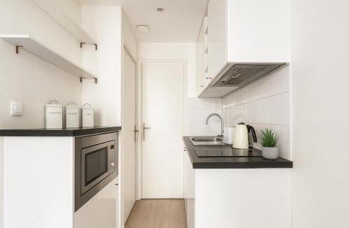 Combat Apartment | Studio cosy proche des Buttes-Chaumont