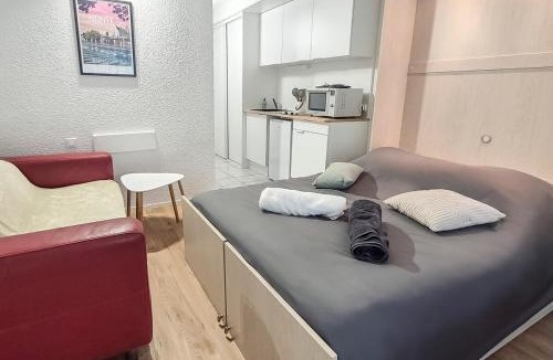 Carquefou Apartment | Studio cosy proche Nantes - parking