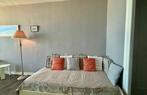 Quiberon Apartment | Studio de 33m² à Quiberon, vue mer, animaux acceptés, parking - FR-1-478-86
