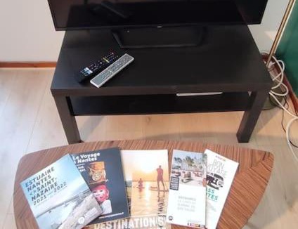 Coulmiers-Jardin des Plantes Apartment | Studio Gare - Jardin des Plantes - wifi & calme