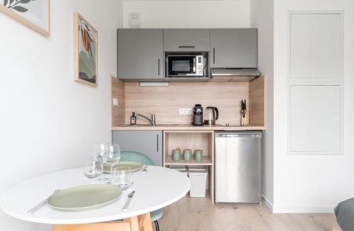 Republique - Les Ponts Apartment | Studio neuf et moderne au cœur de l'Île de Nantes