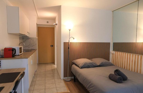Carquefou Apartment | Studio proche Nantes - Route de Paris