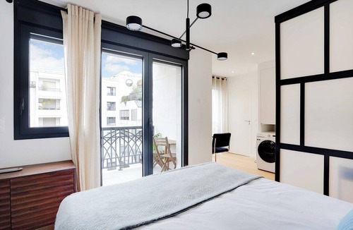 Levallois-Perret Apartment | Studio Sleek & Refined - Levallois-perret
