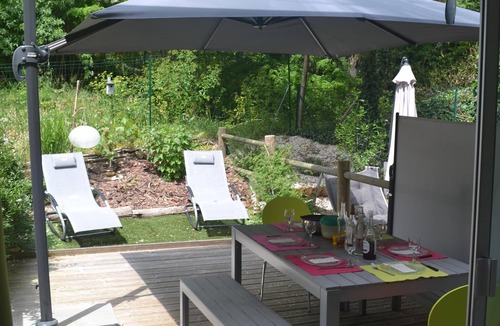 Jard-sur-Mer Apartment | Studio with pool and beautiful wooden terrace overlooking pine forest