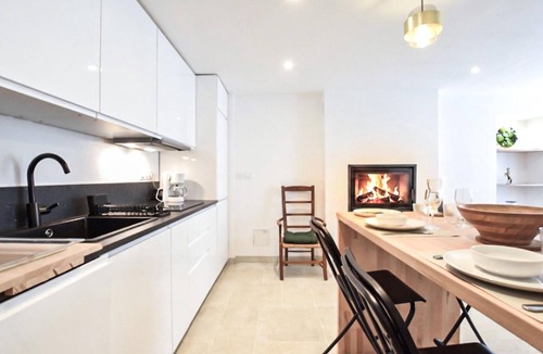 Saint-Vaast-la-Hougue House | Stunning home in SAINT VAAST LA HOUGUE with WiFi
