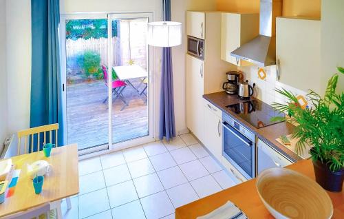 Jullouville House | Stunning Home In Jullouville With House Sea View