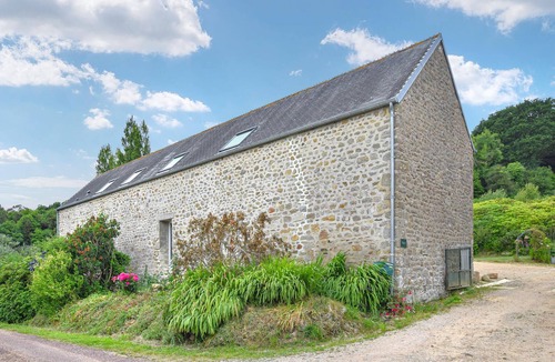 La Pernelle House | Stunning home in La Pernelle with WiFi