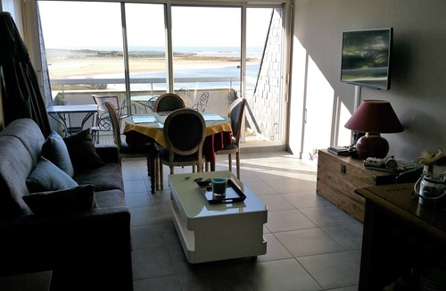Guidel-Plages Apartment | STUNNING OCEAN VIEW APARTMENT WITH TERRACE