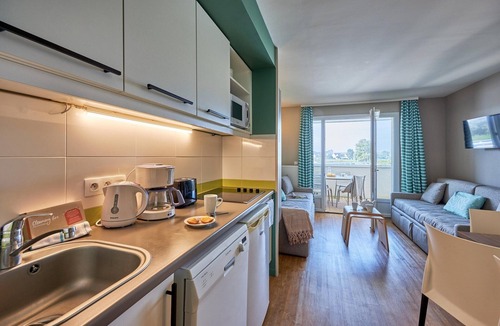 Courseulles-sur-Mer Apartment | Stunning River View Apartment for 5