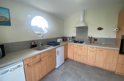 Penvins House | Stunning Seaside Home Just 100m from the Beach – Penvins