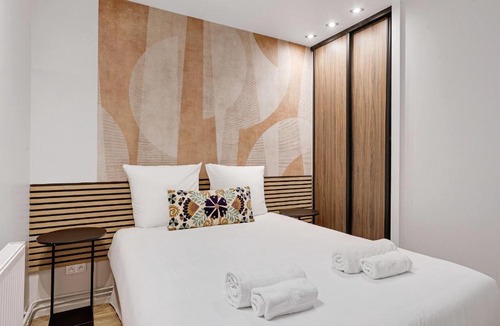 Grenelle Apartment | Sublime apartment 2BR 6P Balcony Eiffel Tower