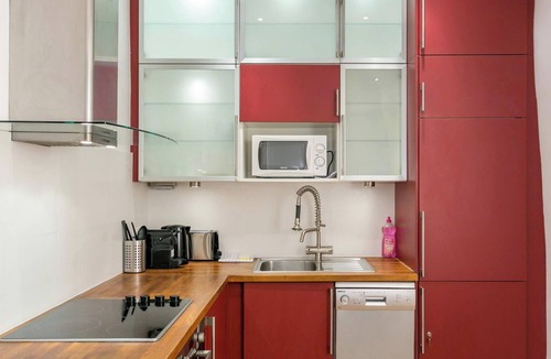 Arsenal Apartment | Suit Du Lion/AC Historic Flat, Marais, 4-5 Guests